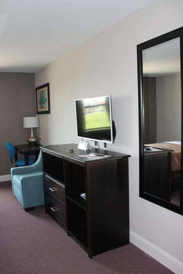 Quality Inn & Suites Port Arthur - Nederland Exterior foto